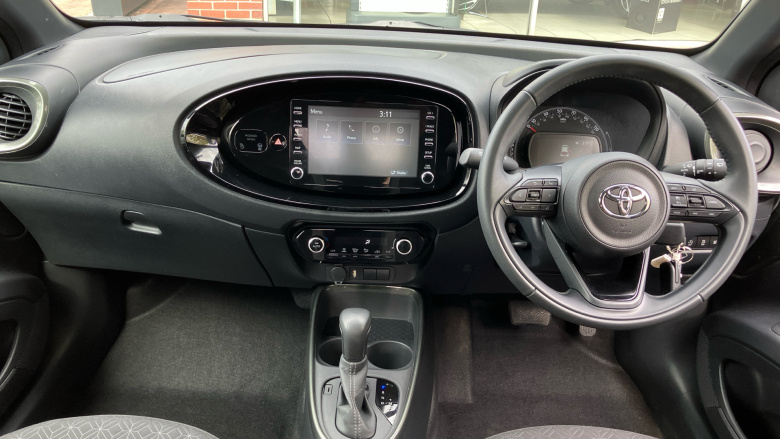 Toyota Aygo X 1.0 VVT-i Edge 5dr Auto Petrol Hatchback